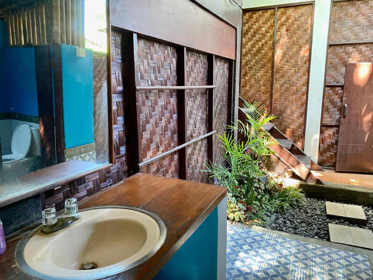 Blind Dog Inn سانور الغرفة الصورة